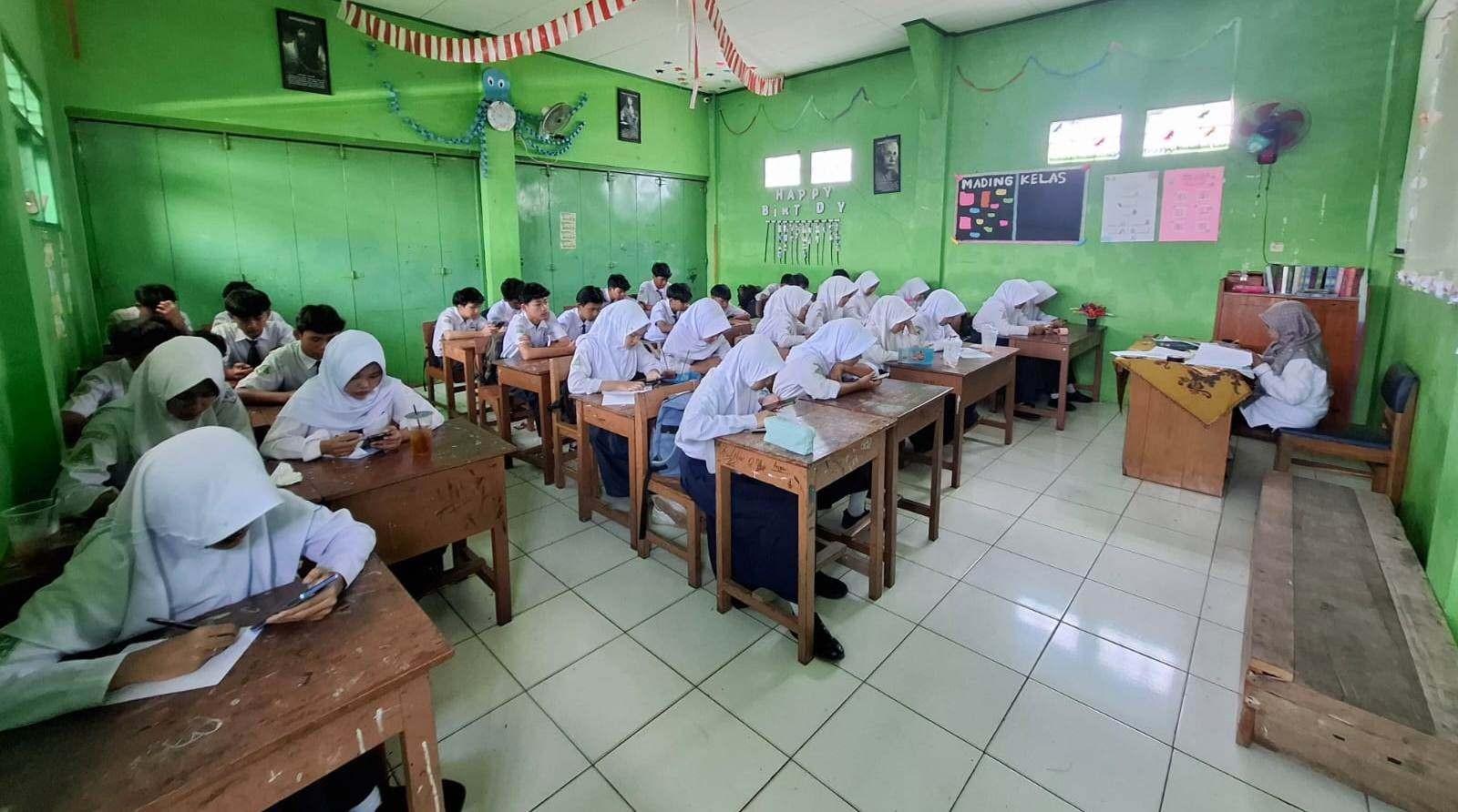 MTs Maarif NU 1 Sokaraja Ikuti TKA Aswaja Serentak