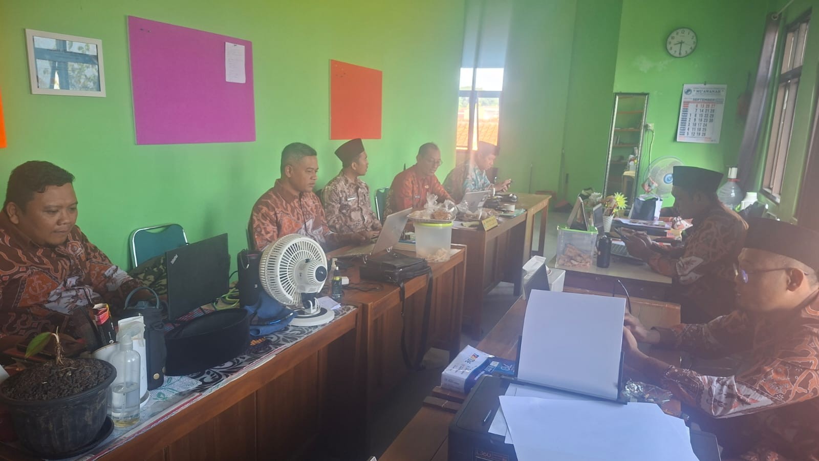 Penyuluh KUA Sokaraja Awali Pagi dengan Pembacaan Asmaul Husna