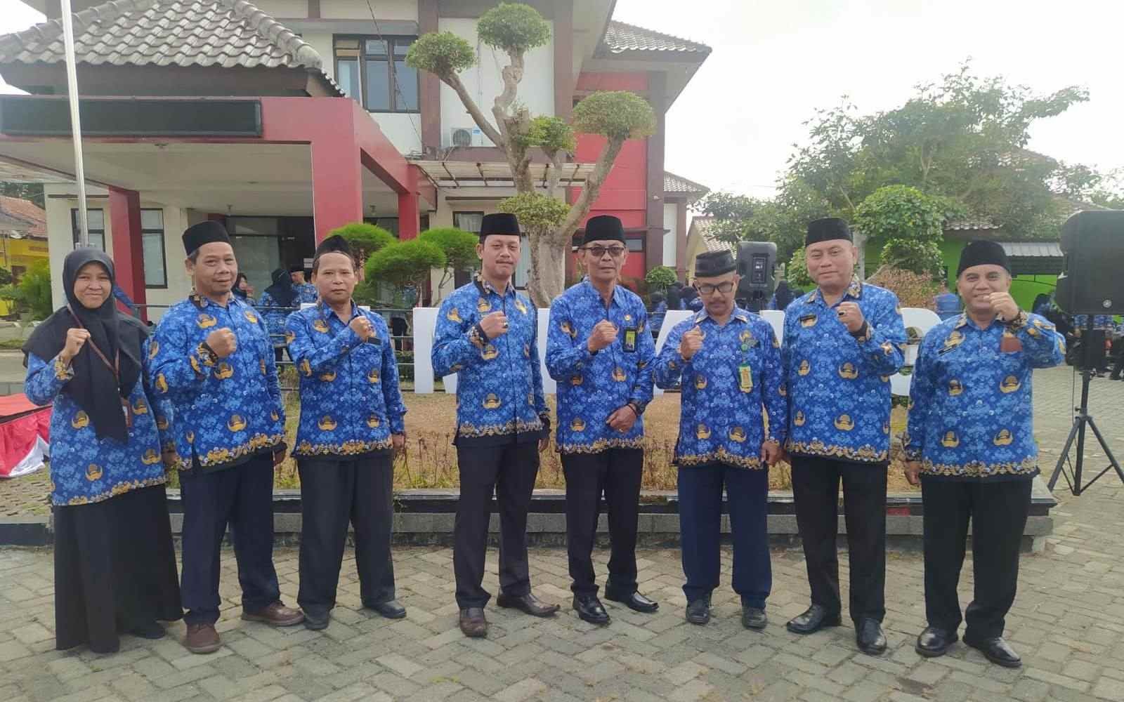 Pegawai KUA Sumbang Ikuti Apel Kesadaran Nasional KORPRI di Kecamatan