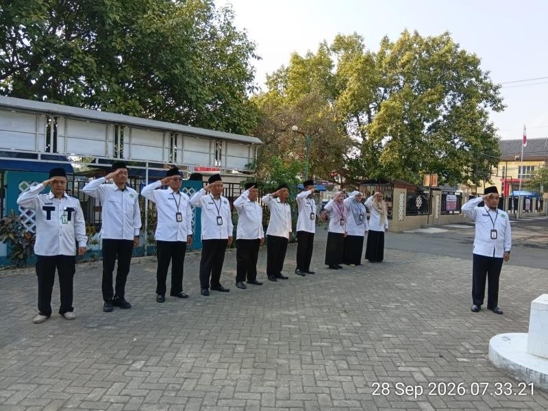 Menjemput Pekan dengan Semangat Baru, KUA Jatilawang Awali Senin dengan Tekad