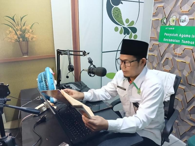 Kajian Online Rutin KUA Tambak: Penyuluh Kupas Makna Surah Al-Yasin Ayat 11-16