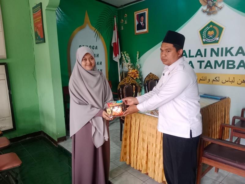 Kunci Keluarga Sakinah, KUA Tambak Gelar Binwin Mandiri bagi Calon Pengantin Karangpetir