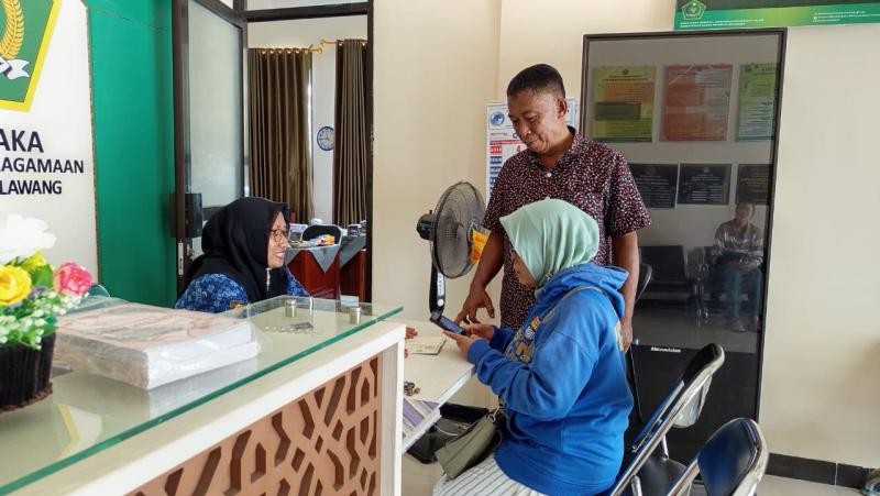 Pengambilan Buku Nikah dan Edukasi bagi Pengantin