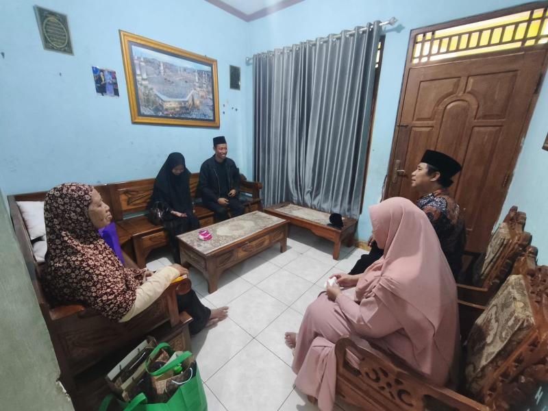 Bekal Bagi Pasangan Pengantin Baru Penghafal Al-Qur’an yang Mengabdi di Ponpes Maskanatul Qur’an Riau