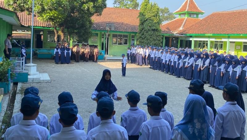 MTs Maarif NU 1 Pekuncen Bersinergi dengan Polsek Amankan Generasi