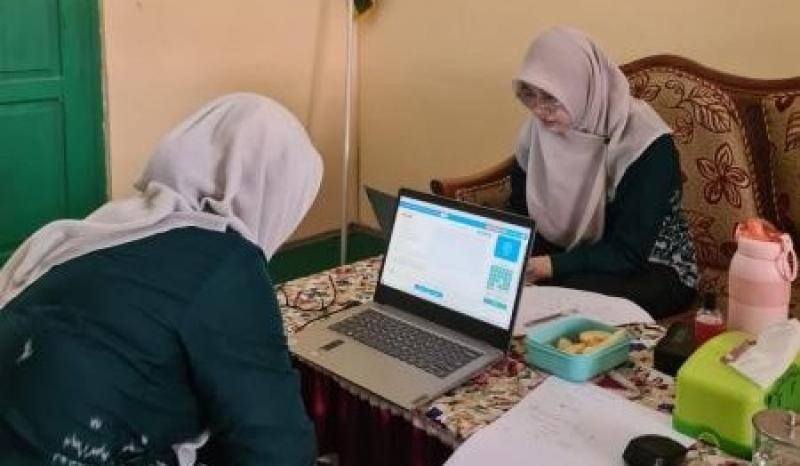 Guru Matematika MTs MANU 1 Purwojati Ikuti AKGTK 2026