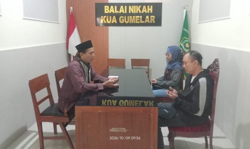 Tekan Angka Perceraian Sejak Dini, KUA Gumelar Bekali Catin Lewat Bimbingan Perkawinan