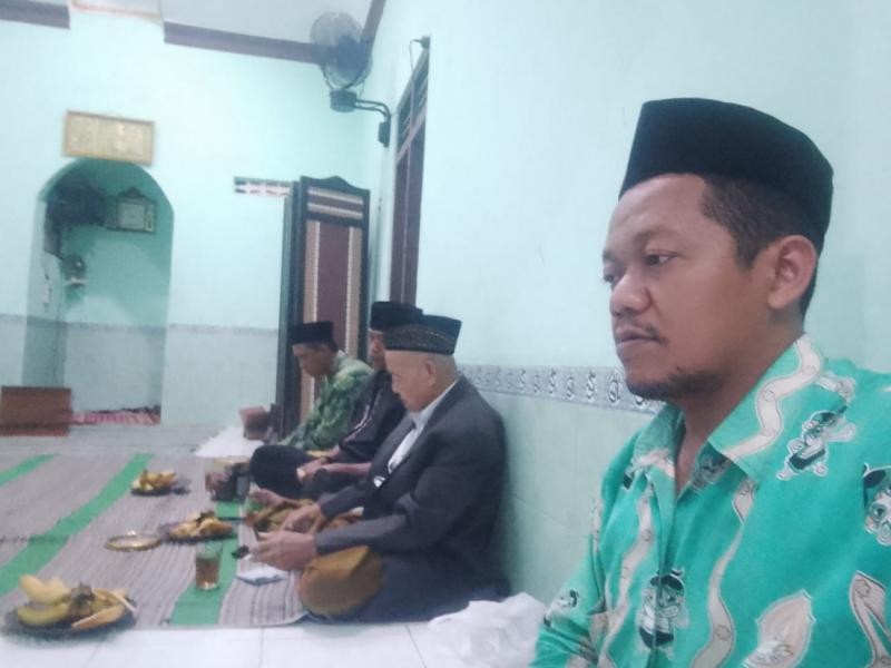 Penyuluh KUA Wangon Ikut Aktif Ikuti Majelis Taklim untuk Menambah Ilmu Keagamaan