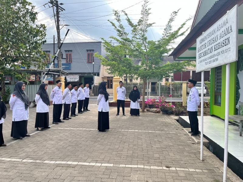 Amanat Apel KUA Kebasen: ASN Harus Sigap, Berintegritas, Akuntabel, dan Profesional