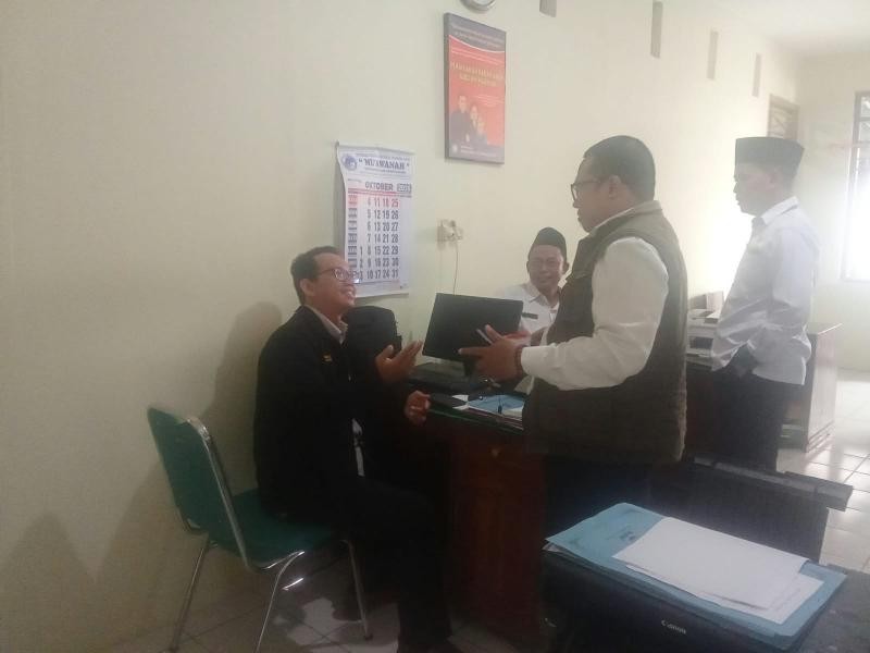 Kolaborasi Penghulu Muda dan Penyuluh Agama Islam KUA Wangon, Bersinergi Melayani Masyarakat