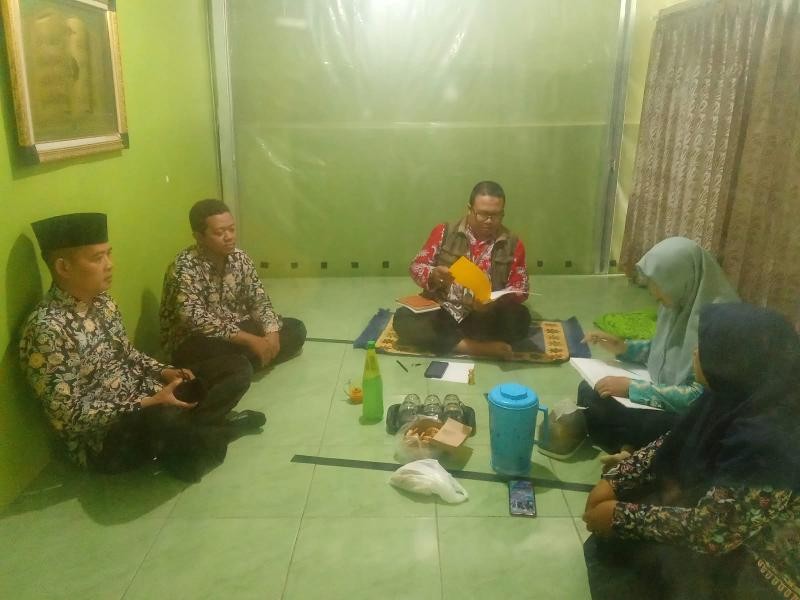 Penyuluh KUA Wangon Biasakan Evaluasi Pagi untuk Tingkatkan Kualitas Kepenyuluhan