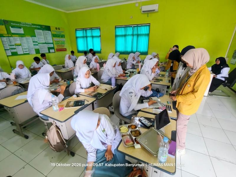 Bawaslu Sambangi MAN 1 Banyumas, Ajak Murid Aktif Kawal Akurasi Data Pemilih Pemula