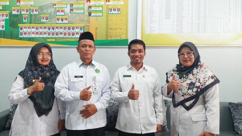 Torehkan Prestasi Gemilang, Tiga Guru dan Tendik MTs N 2 Banyumas Melaju ke Grand Final Anugerah GTK Provinsi Jawa Tengah