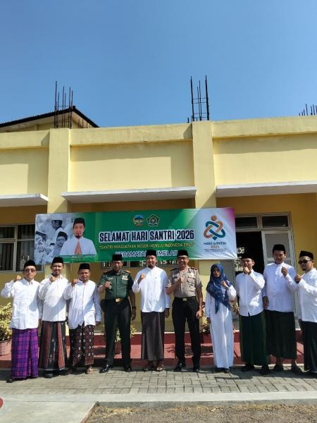 ASN KUA Gumelar Ikuti Peringatan Hari Santri Nasional 2026 di Halaman SMA PGRI 2 Gumelar: Khidmat dan Penuh Semangat Kebangsaan