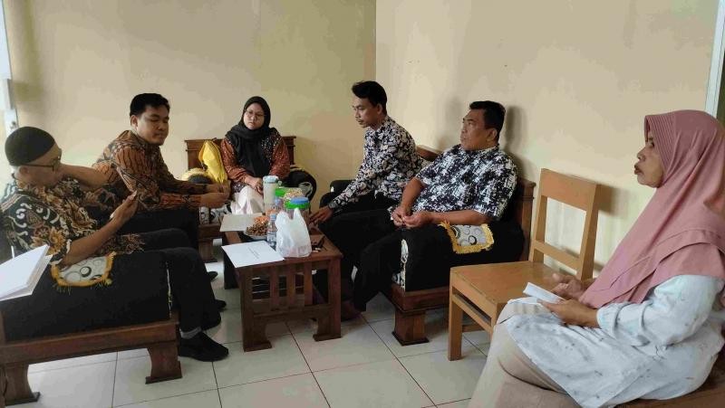 Penyuluh Ikuti Rapat Tutor PKBM Surya Muhammadiyah Rawalo, Bahas Assessment Peserta Didik Pendidikan Nonformal