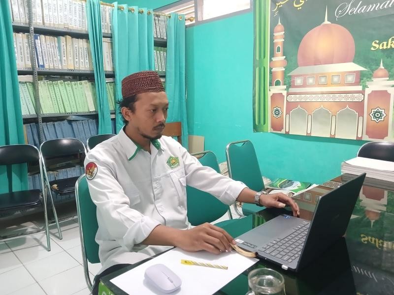KUA Sumpiuh Ikuti Zoom MasDaNi Kemenag Banyumas Bersama Kepala KUA, Penghulu, dan P3N Se-Kabupaten
