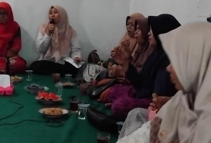 Penyuluh KUA Wangon Gelar Bimluh di MT Al Hikmah Klapagading, Dorong Terwujudnya Generasi Berkualitas