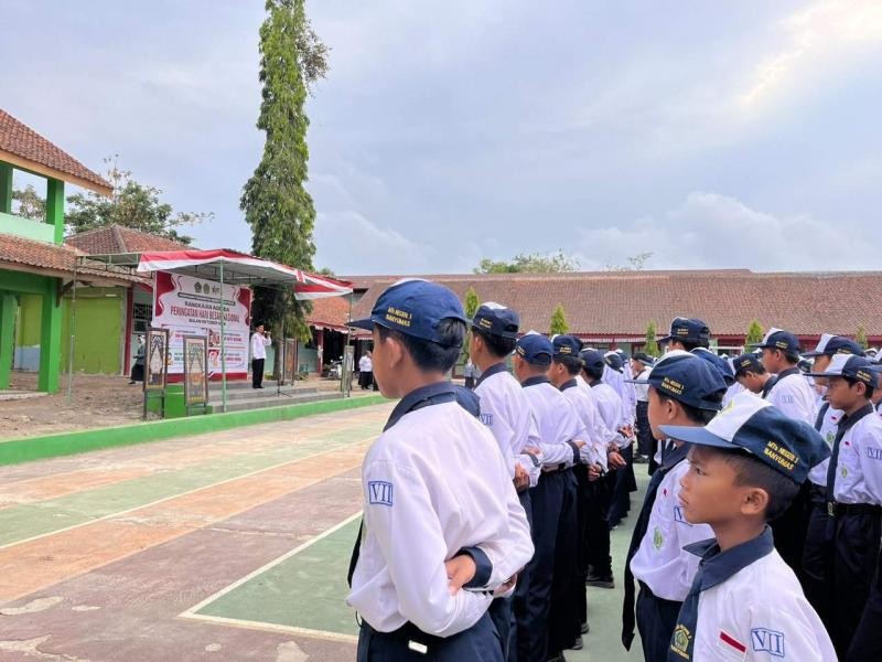 Apel Pagi MTs Negeri 3 Banyumas, Teguhkan Kedisiplinan dan Semangat Berprestasi Murid