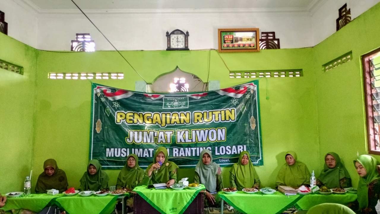 Penyuluh KUA Rawalo Hadiri Rutinan Muslimat Jumat Kliwon