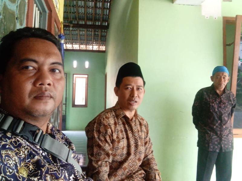 Sambangi TPQ Al Mustofa Wiradadi, Penyuluh Agama Berikan Motivasi dan Penguatan bagi Para Pengajar