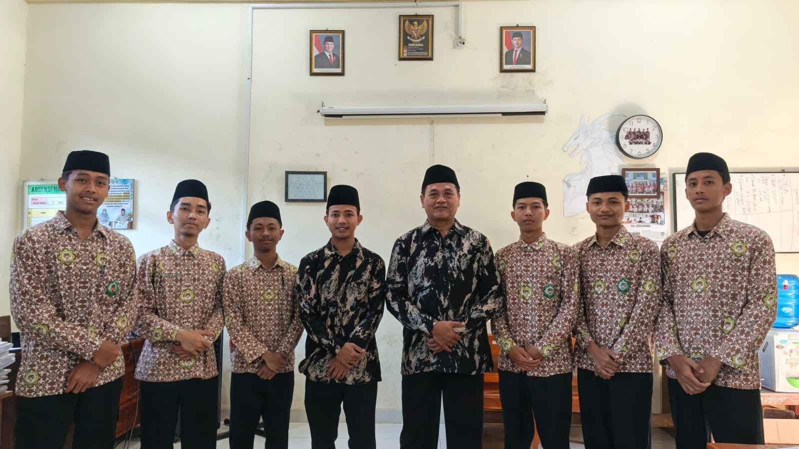 Enam Siswa MA Andalusia Kebasen Melangkah ke Ajang Olimpiade Bahasa Arab (OBA) ke-9 Tingkat Provinsi Jawa Tengah 