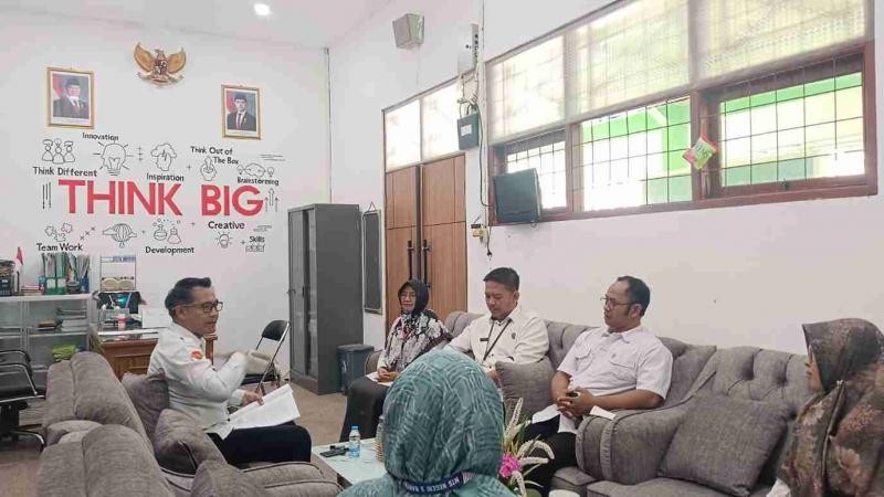 MTsN 3 Banyumas Jadi Lokasi Penelitian Disertasi S3, Menggali Model Kepemimpinan Madrasah Berbasis Stoikisme dan Thomas-Kilmann