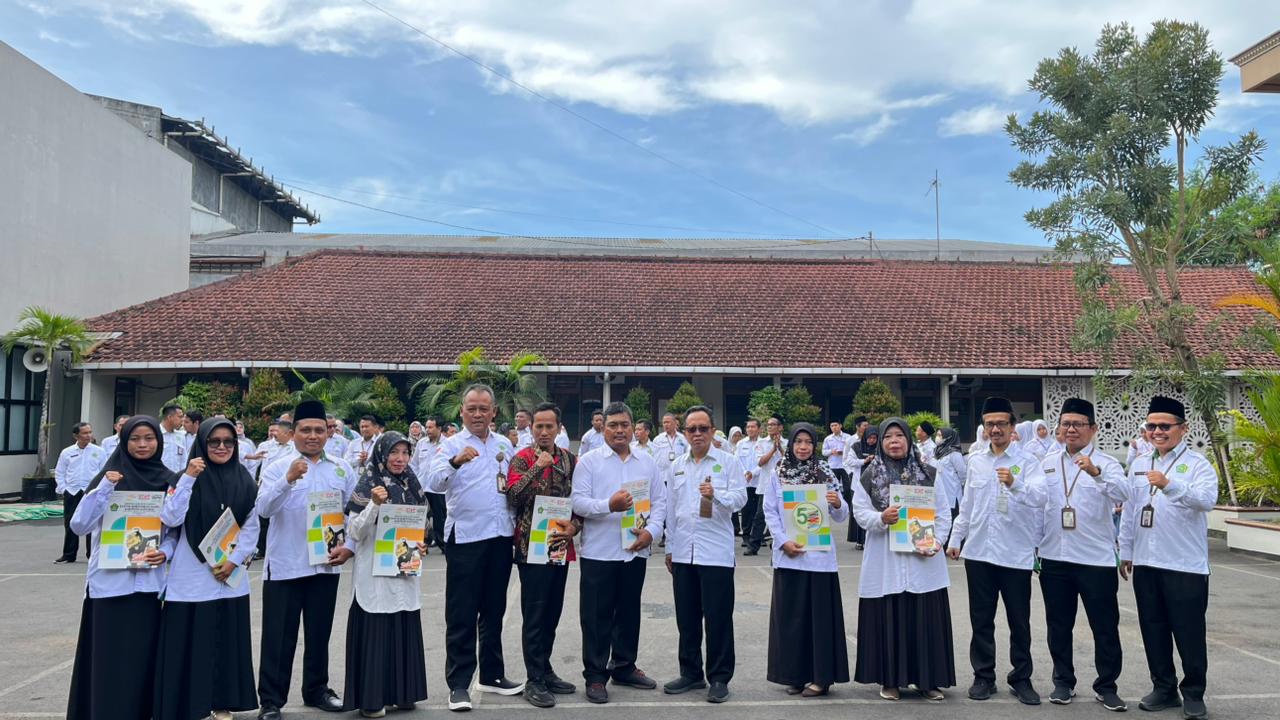 Pentasarufan benah rumah untuk guru, penyuluh di lingkungan Kemenag Banyumas